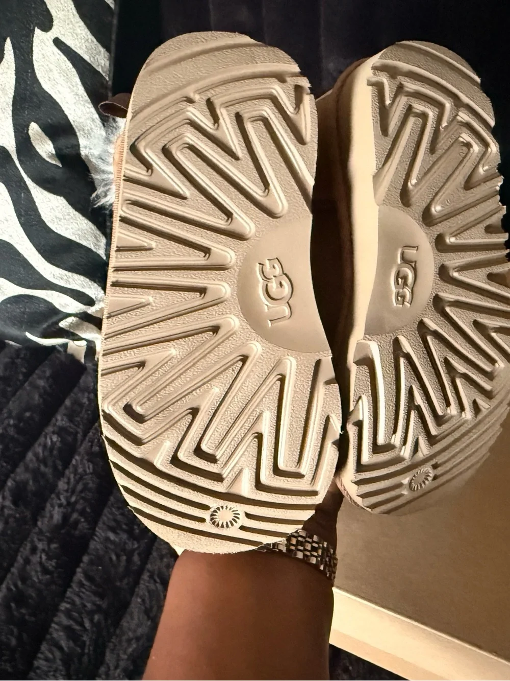 Toddler girl Tan Uggs size 9
